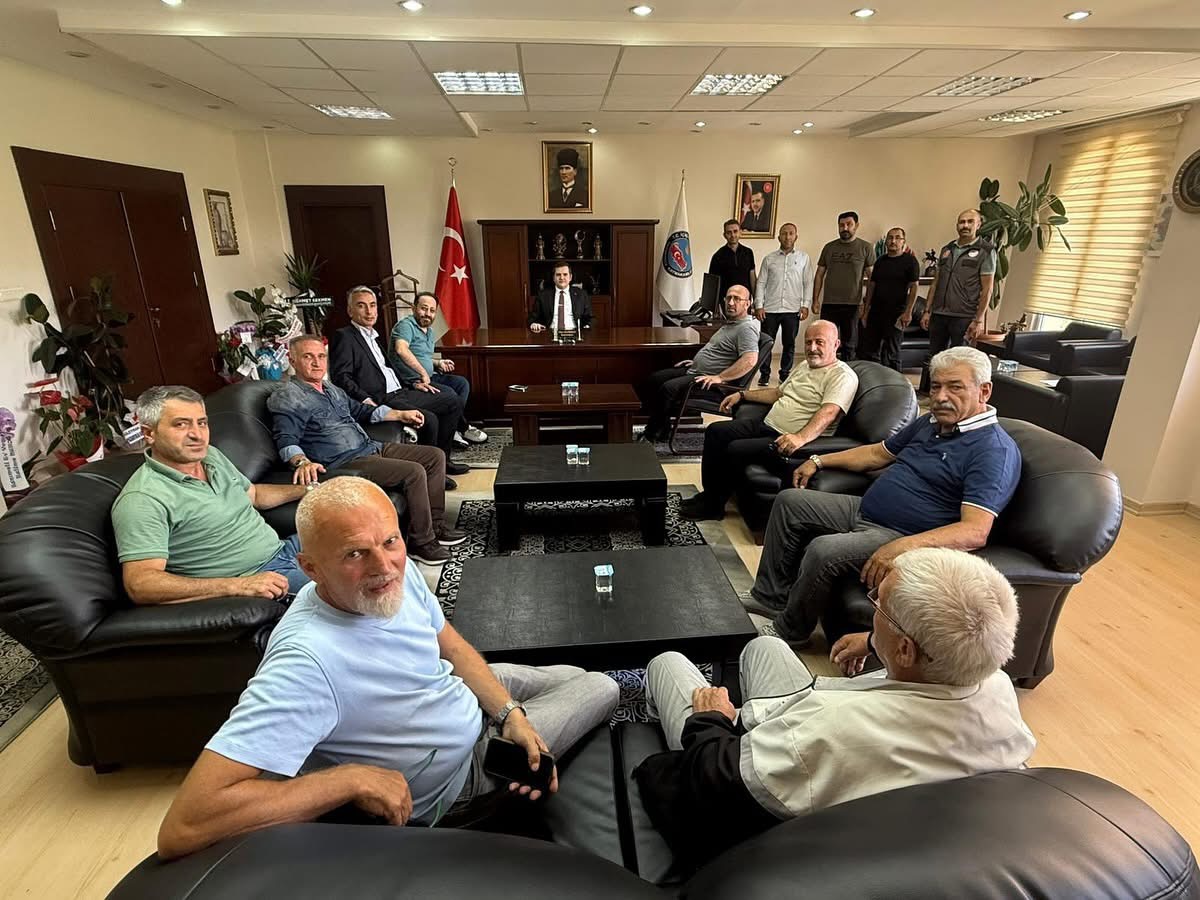 Pazaryolu Kaymakamımızı Ziyaret Ettik. 