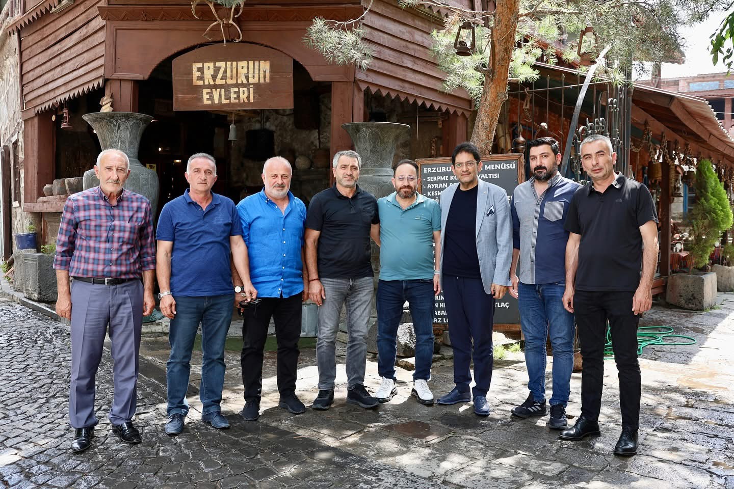 Erzurum Ticaret Borsası Başkanımız Sn. Hakan ORAL’ı Ziyaret Ettik. 