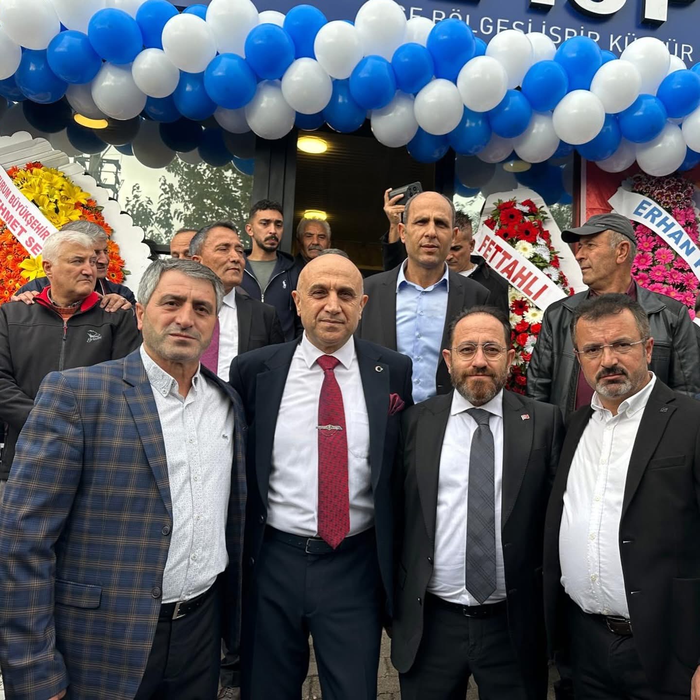 Birlik ve beraberlik içinde…