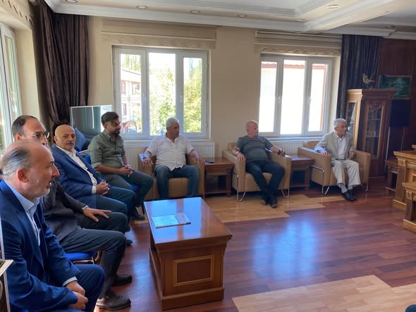 Pazaryolu Belediye Başkanını Ziyaret Ettik